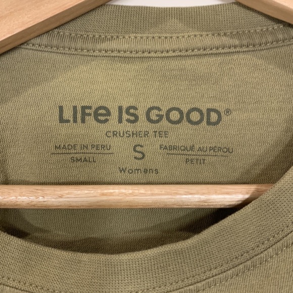 Life Is Good Bee Crop Top - Picture 4 of 5